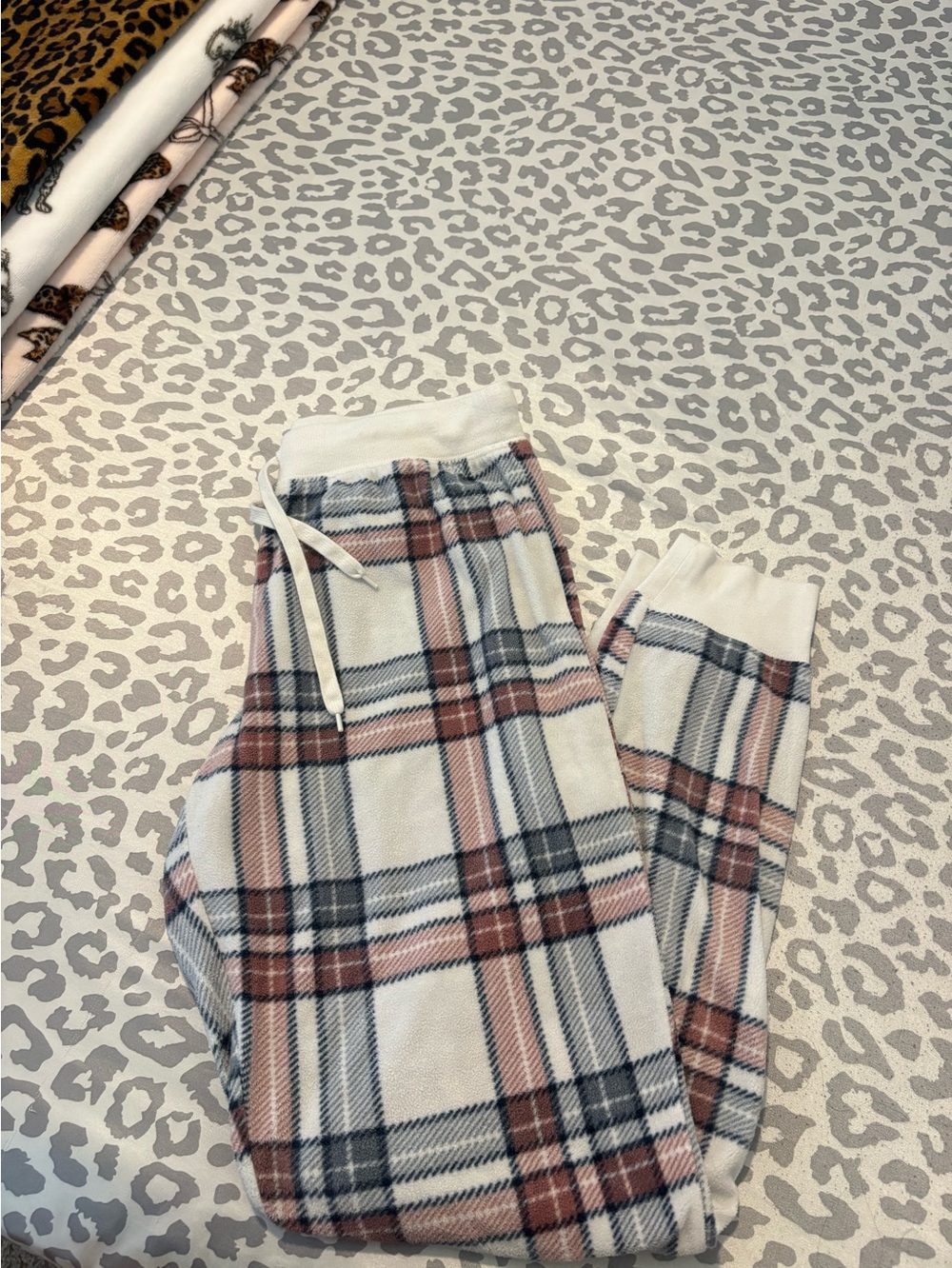 Women’s Plaid Fleece Pajama Pants - Cream, Pink & Gray